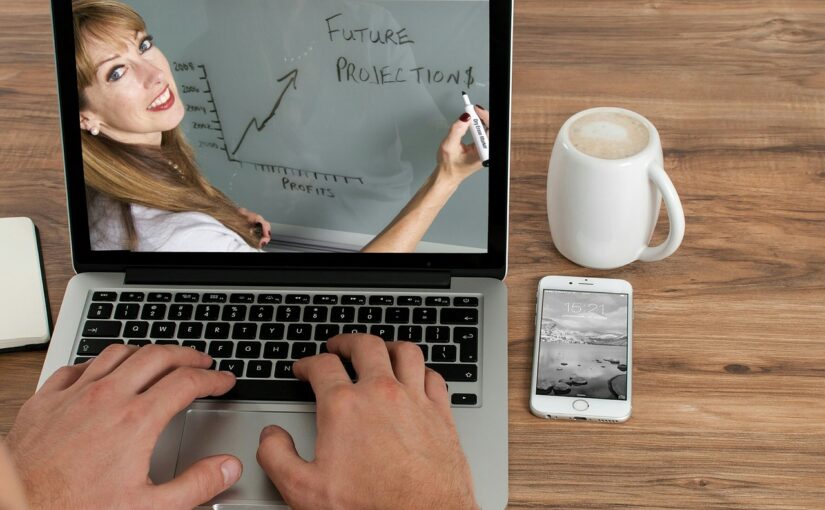 Esplorazione virtuale dell'Università Popolare degli Studi di Milano: un Museo online unico